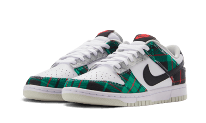 Nike Dunk Low Tartan Plaid