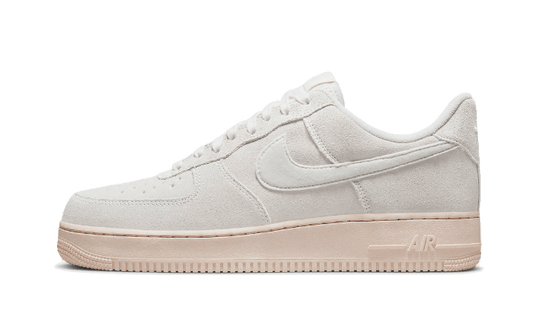 Nike Air Force 1 Low Winter Premium Summit White