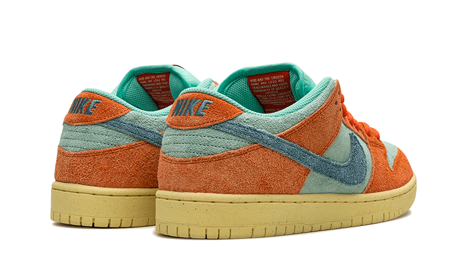 Nike SB Dunk Low Orange Emerald Rise