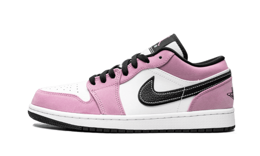 Air Jordan 1 Low SE Violet Shock White Black