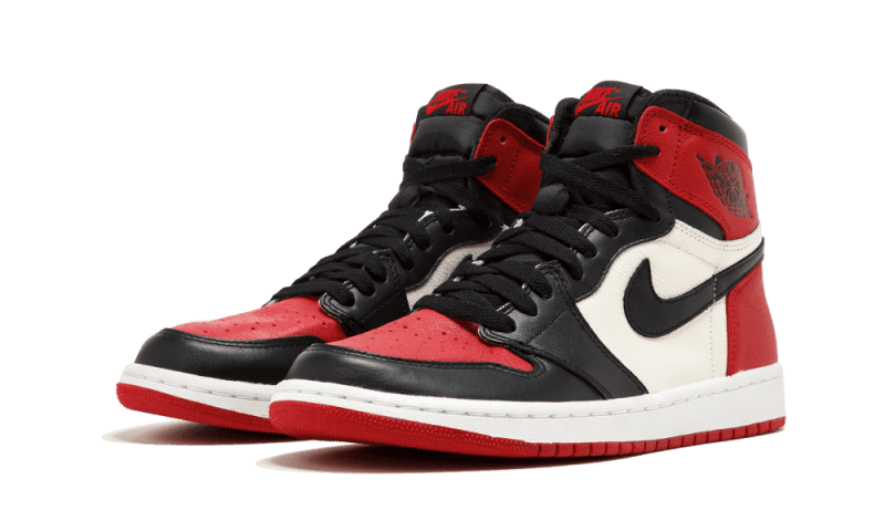 Air Jordan 1 Retro High Bred Toe