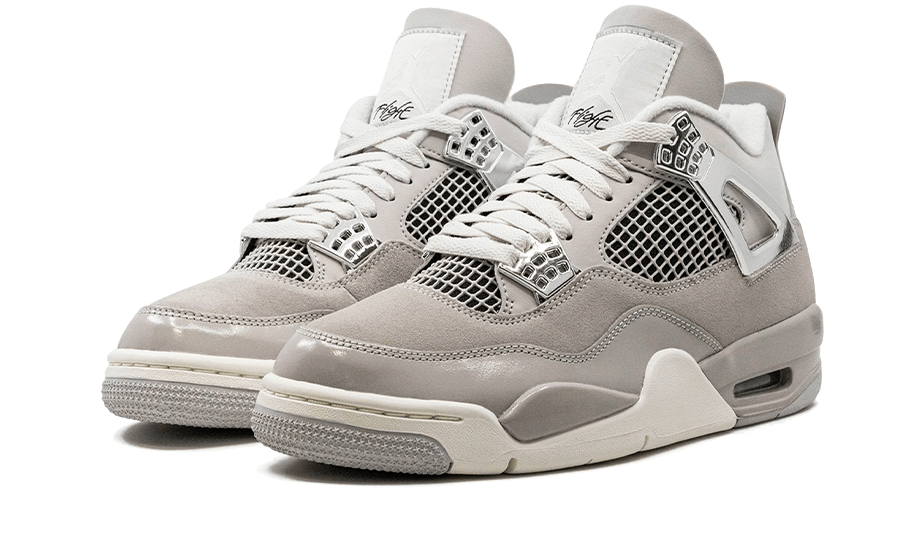 Air Jordan 4 Retro Frozen Moments