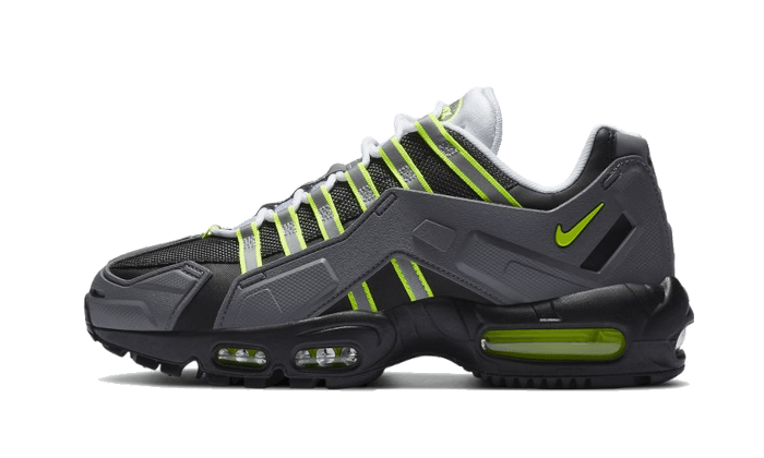 Nike Air Max 95 NDSTRKT Neon