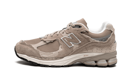 New Balance 2002R Protection Pack Beige