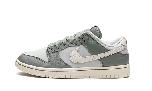 Nike Dunk Low Mica Green