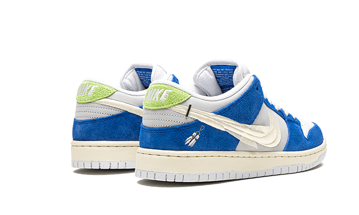 Nike SB Dunk Low Pro QS Fly Streetwear