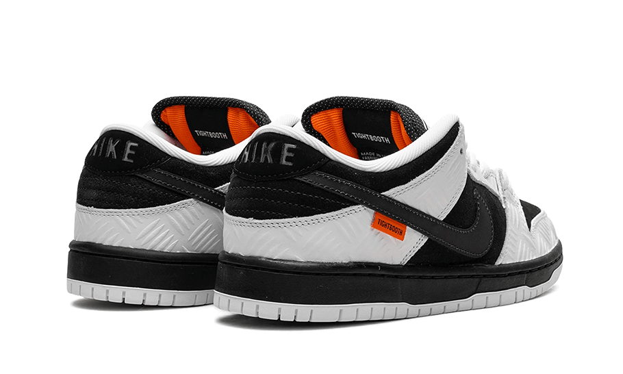 Nike SB Dunk Low TIGHTBOOTH