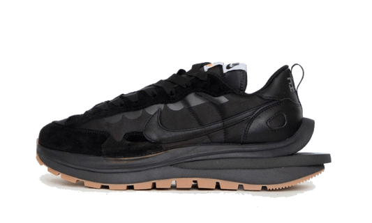 Nike Vaporwaffle Sacai Black Gum