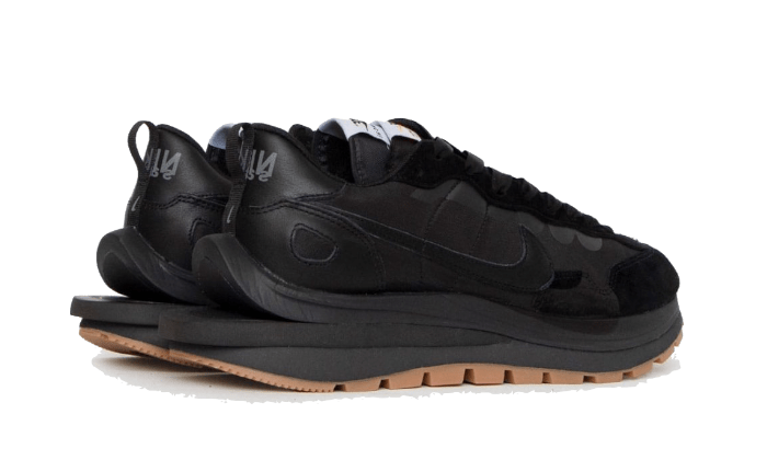 Nike Vaporwaffle Sacai Black Gum