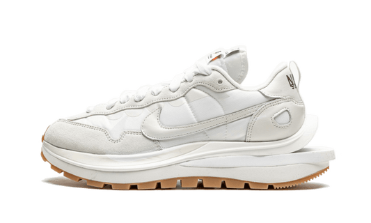 Nike Vaporwaffle Sacai Sail Gum