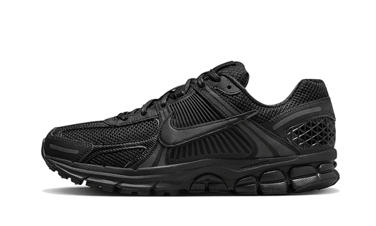 Nike Vomero 5 Triple Black