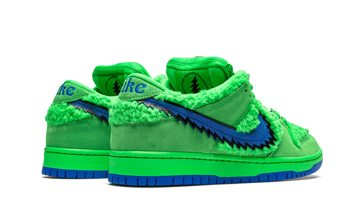 Nike SB Dunk Low Grateful Dead Bears Green