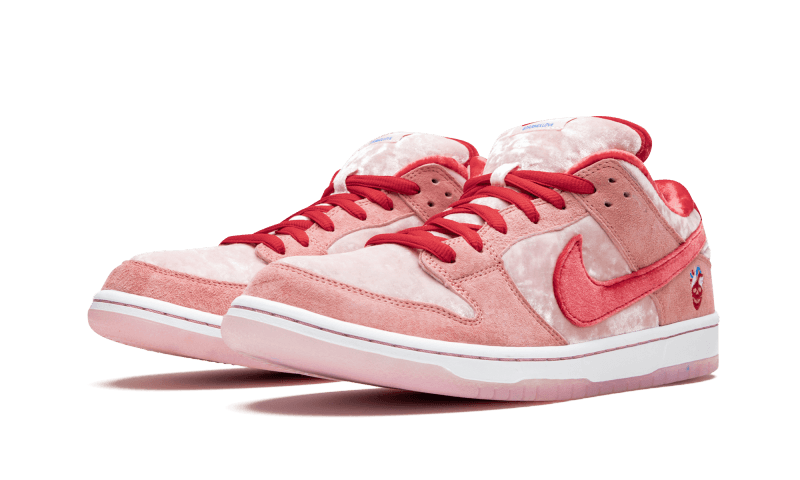 Nike SB Dunk Low StrangeLove