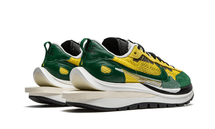 Nike Vaporwaffle Sacai Tour Yellow Stadium Green